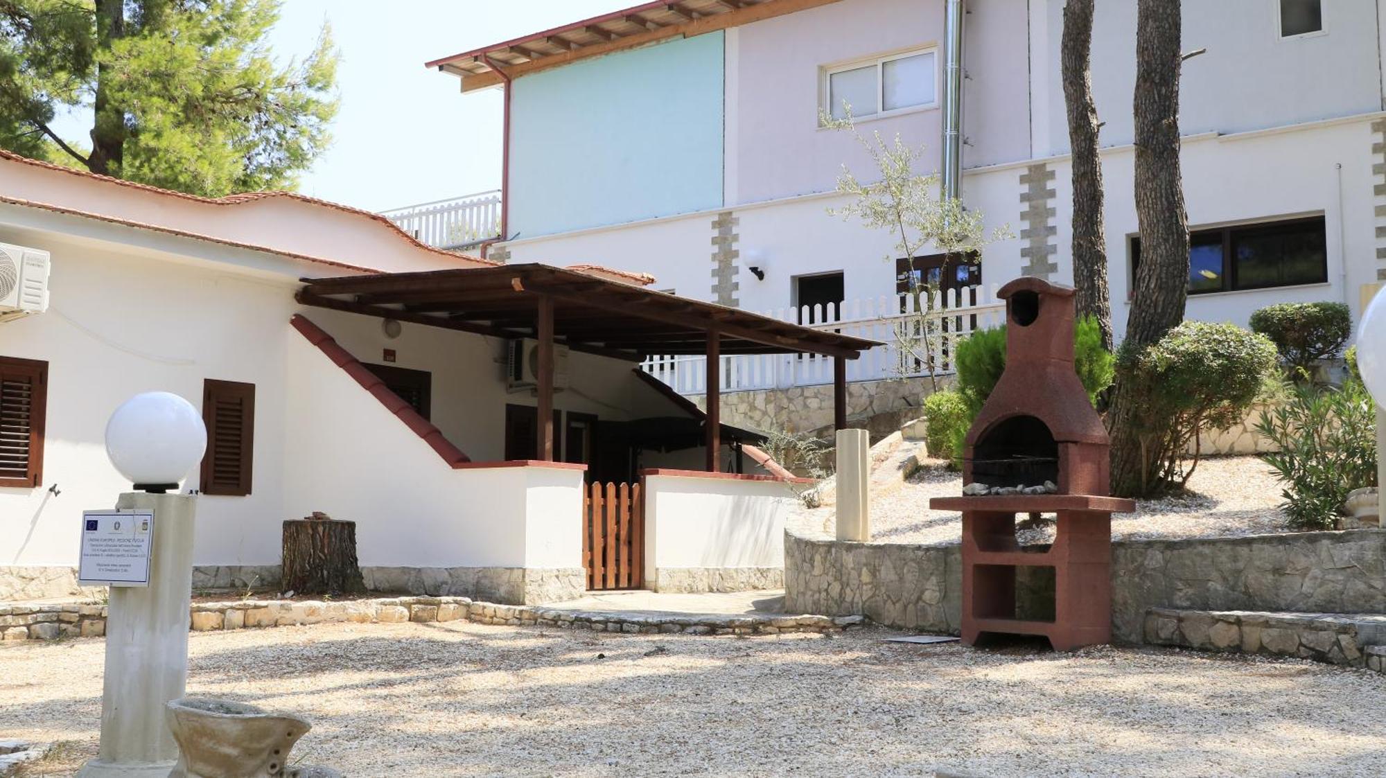 Villaggio Elisena ヴィエステ エクステリア 写真