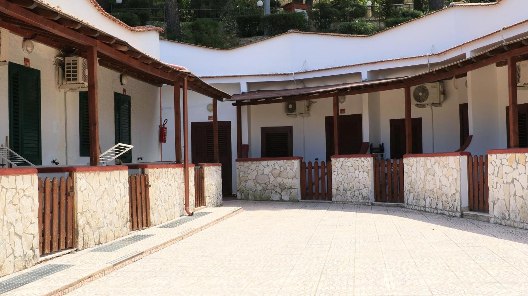 Villaggio Elisena ヴィエステ エクステリア 写真